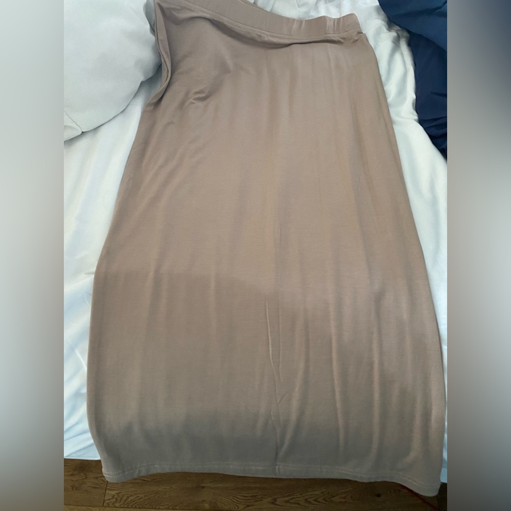 Nude Pencil Skirt